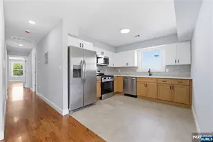 23 Edwin Pl, Newark, NJ 07112 - Photo 2
