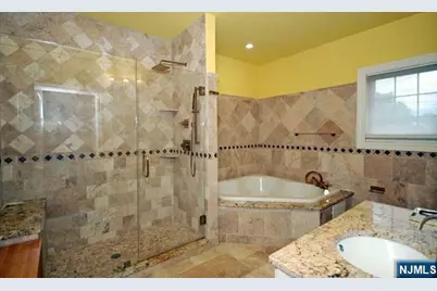 135 Paterson Avenue B #B, Lodi, NJ 07644 - Photo 22
