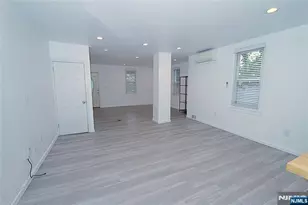 454 Undercliff Ave, Edgewater, NJ 07020 - Photo 8