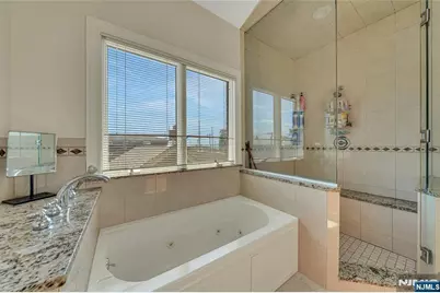 4 8th Street A #A, Fairview, NJ 07022 - Photo 26