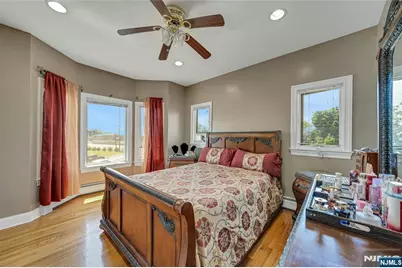 4 8th Street A #A, Fairview, NJ 07022 - Photo 24