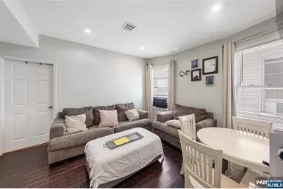 77 16th Street, East Orange, NJ 07018 - Photo 4