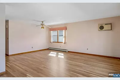 27 - 29 Crystal Street, North Arlington, NJ 07031 - Photo 6