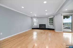 37 Amethyst Ln 251, Paterson, NJ 07501 - Photo 4