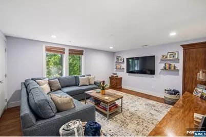 130 Van Nostrand Avenue, Englewood Cliffs, NJ 07632 - Photo 38