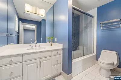 130 Van Nostrand Avenue, Englewood Cliffs, NJ 07632 - Photo 22