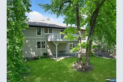 130 Van Nostrand Avenue, Englewood Cliffs, NJ 07632 - Photo 32