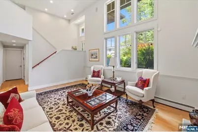 130 Van Nostrand Avenue, Englewood Cliffs, NJ 07632 - Photo 6