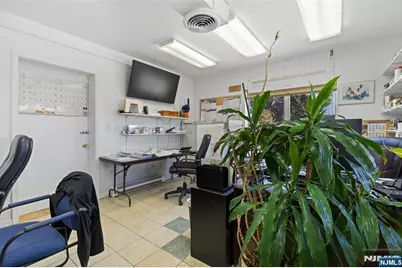 87 Old River Street, Hackensack, NJ 07601 - Photo 6