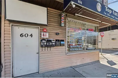 604 Van Houten Avenue, Clifton, NJ 07013 - Photo 2