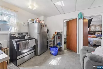 604 Van Houten Avenue, Clifton, NJ 07013 - Photo 20