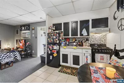 604 Van Houten Avenue, Clifton, NJ 07013 - Photo 30