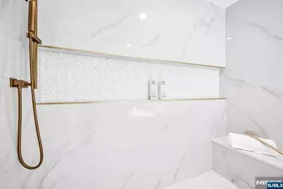 408 Terhune Avenue, Paramus, NJ 07652 - Photo 36