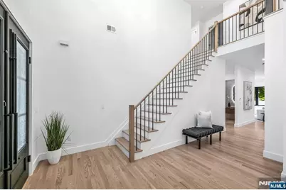 408 Terhune Avenue, Paramus, NJ 07652 - Photo 6