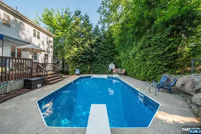 133 Oweno Road, Mahwah, NJ 07430 - Photo 22