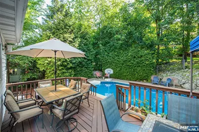 133 Oweno Road, Mahwah, NJ 07430 - Photo 20