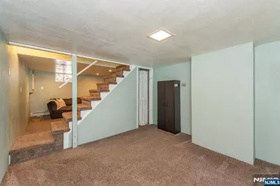 7 Hobart Place, Clifton, NJ 07011 - Photo 12