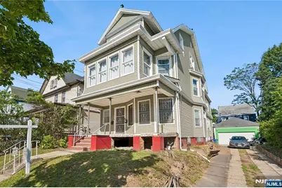 908-910 S 16th Street, Newark, NJ 07108 - Photo 1