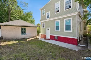 908-910 S 16th St, Newark, NJ 07108 - Photo 24