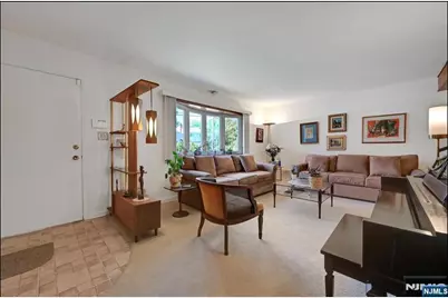 103 Primrose Lane, Closter, NJ 07624 - Photo 8