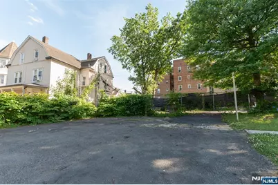 158 Clinton Street, East Orange, NJ 07018 - Photo 30