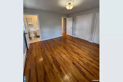 1038 Kingsland Lane, Fort Lee, NJ 07024 - Photo 16