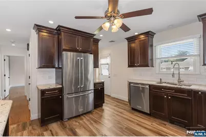512 Lyster Avenue, Saddle Brook Township, NJ 07663 - Photo 14