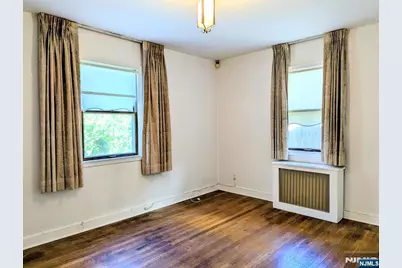 32 Sylvan Avenue, Bergenfield, NJ 07621 - Photo 6