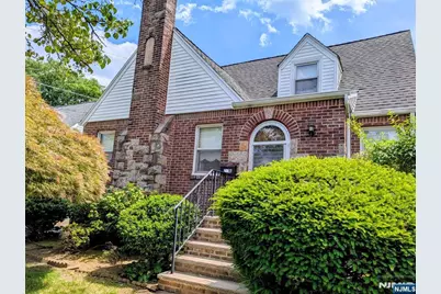 32 Sylvan Avenue, Bergenfield, NJ 07621 - Photo 1