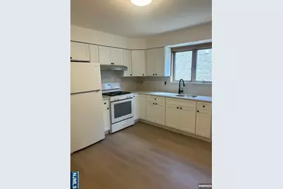 201 Franklin Street 2 #2, Elmwood Park, NJ 07407 - Photo 10