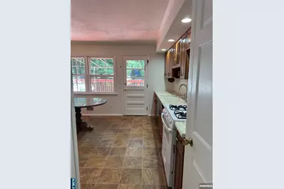 76 Cider Mill, Hawthorne, NJ 07506 - Photo 10