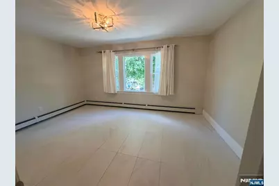 209 Summit Avenue, Bogota, NJ 07603 - Photo 10