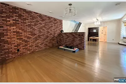 209 Summit Avenue, Bogota, NJ 07603 - Photo 12