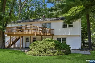 24 Cherry Hill Rd, Livingston, NJ 07039 - Photo 30