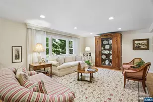 24 Cherry Hill Rd, Livingston, NJ 07039 - Photo 8