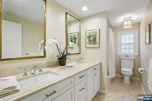24 Cherry Hill Rd, Livingston, NJ 07039 - Photo 16