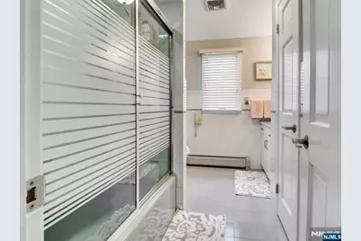 69 Lincoln Street, Fairview, NJ 07022 - Photo 30