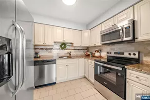 6605 Granton Ave 3A, North Bergen, NJ 07047 - Photo 8