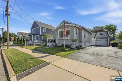66 7th Avenue, Hawthorne, NJ 07506 - Photo 2