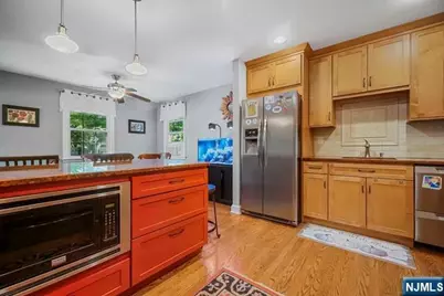 14 Ramsey Terrace, Fair Lawn, NJ 07410 - Photo 16