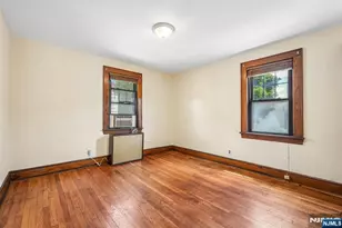 21 Ferncliff Rd, Bloomfield, NJ 07003 - Photo 18