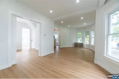 245 Elm Avenue, Bogota, NJ 07603 - Photo 12