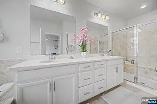 161 Wesmont Dr 4113, Wood Ridge, NJ 07075 - Photo 16
