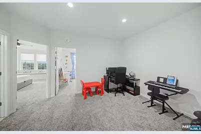 161 Wesmont Drive 4113 #4113, Wood Ridge, NJ 07075 - Photo 22