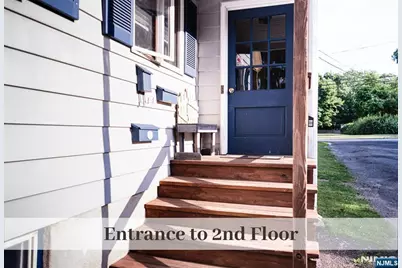 54 Glen Avenue 2nd Floor #2nd Floor, Midland Park, NJ 07432 - Photo 2