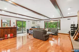 108 Morningside Rd, Paramus, NJ 07652 - Photo 8