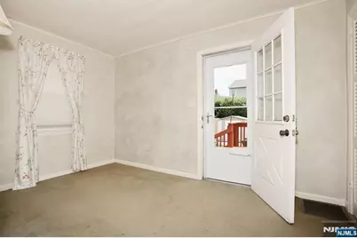29 Margaret Court, Dumont, NJ 07628 - Photo 12