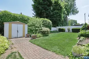 29 Margaret Ct, Dumont, NJ 07628 - Photo 32