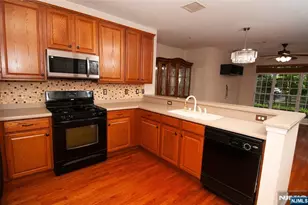 514 Deluca Rd, Belleville, NJ 07109 - Photo 10