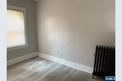 8 Maple Avenue, Montclair, NJ 07042 - Photo 6